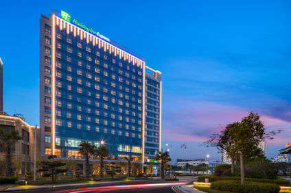 Holiday Inn Express Silver Beach