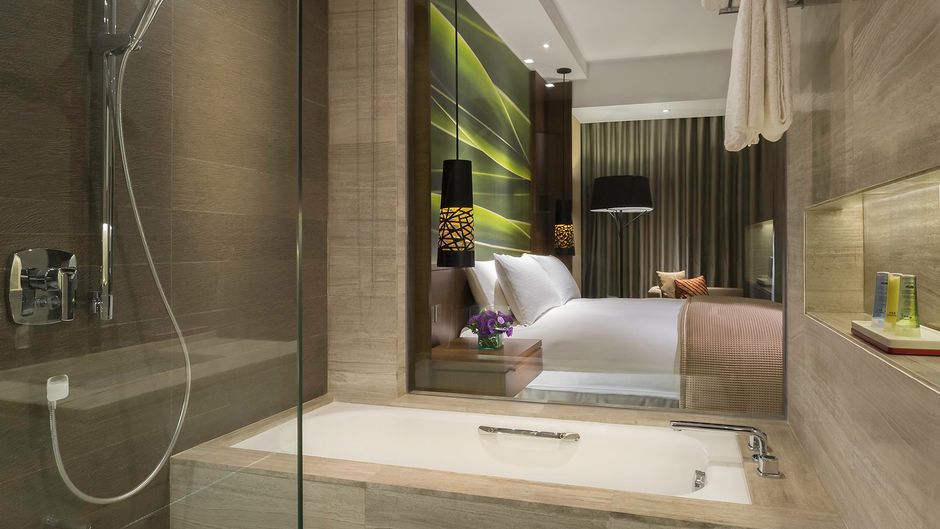 Marco Polo Ortigas, Manila Room