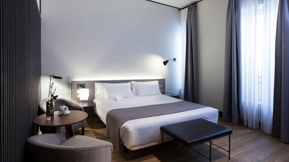 ICON Embassy Room