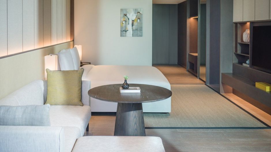 New World Hoiana Hotel Room
