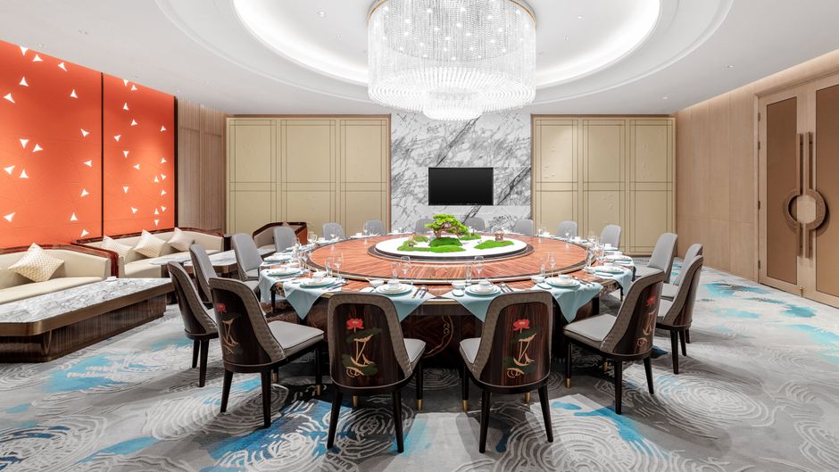 Crowne Plaza Development Zone Restaurant