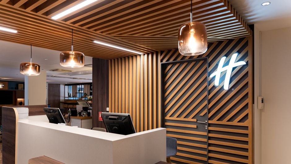 Holiday Inn Lyon-Vaise Lobby