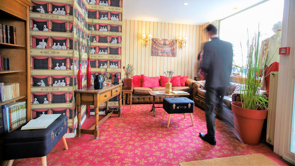 Hotel du Theatre Lobby