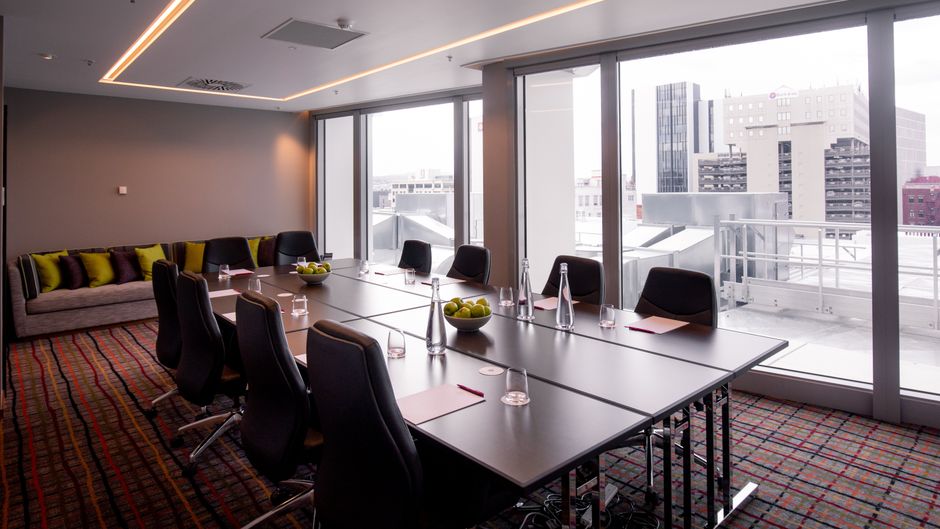 Crowne Plaza Hobart Meeting