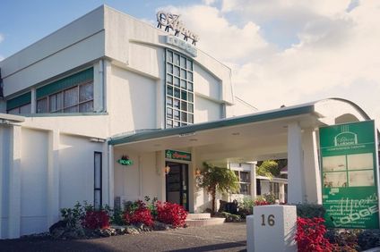Alpers Lodge