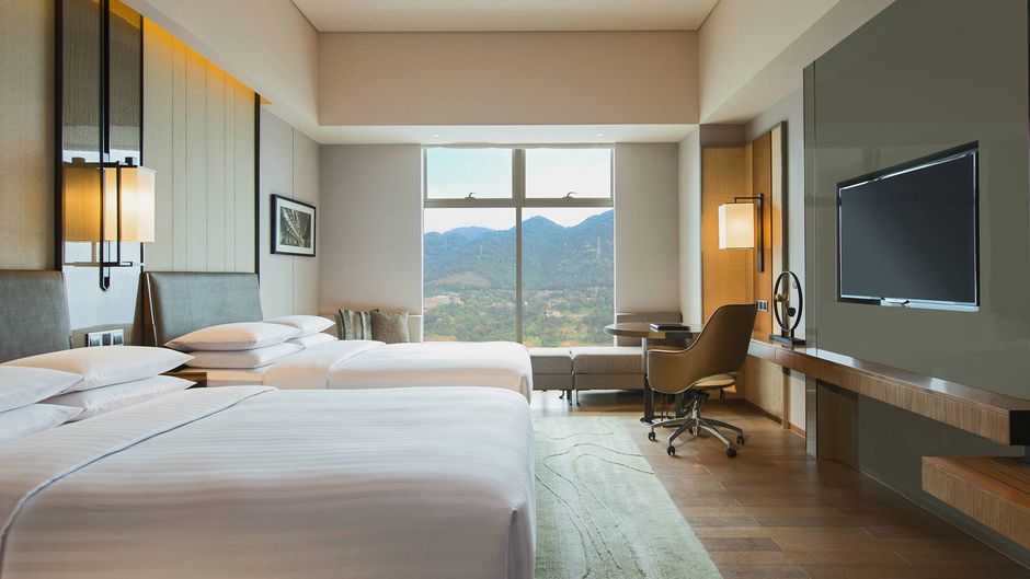 Chongqing Marriott Hotel Room