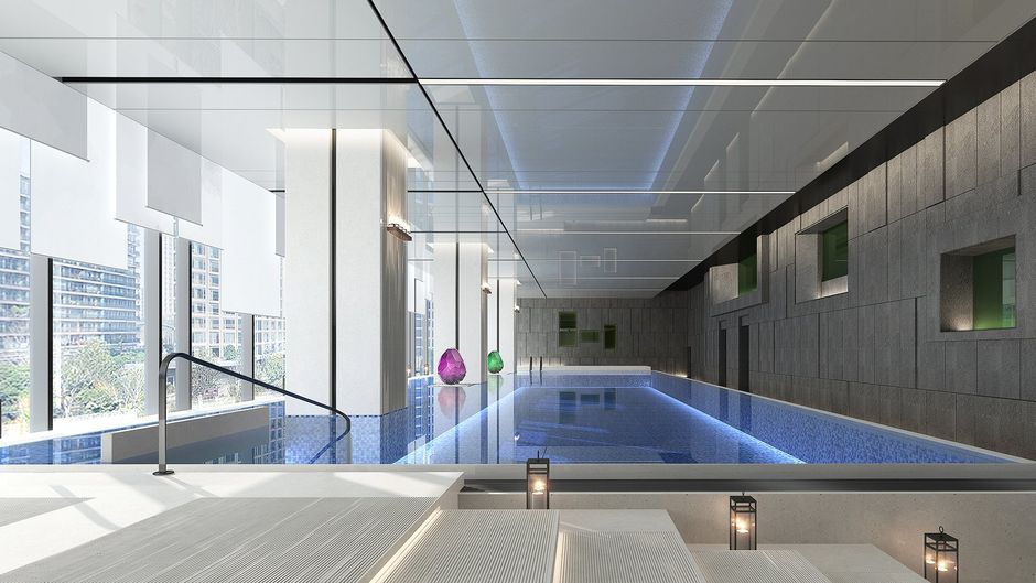Crowne Plaza High Tech Zone Pool