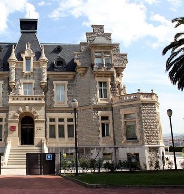 URH Palacio de Oriol Hotel