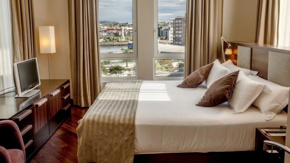 URH Palacio de Oriol Hotel Room