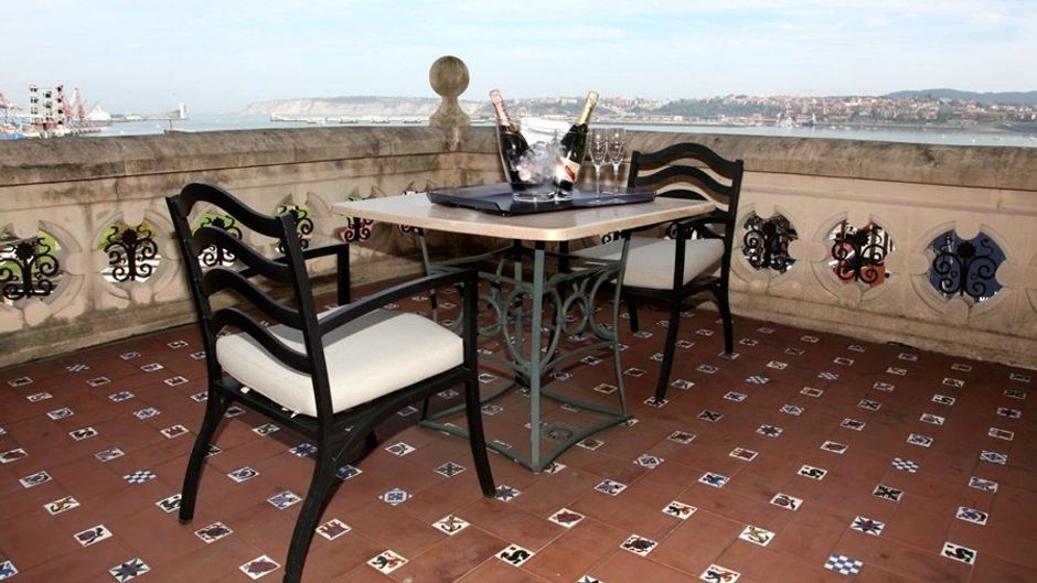 URH Palacio de Oriol Hotel Recreation