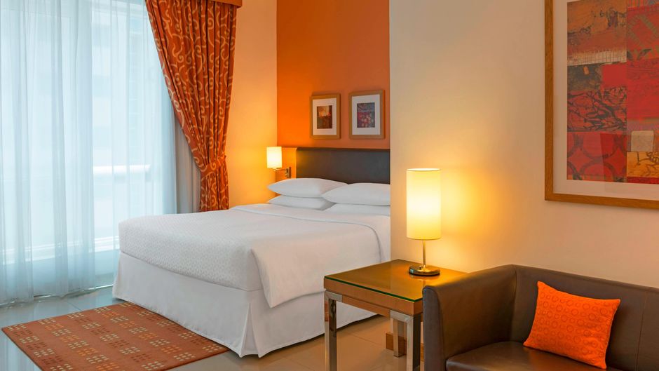 Four Points by Sheraton Downtown Dubai Suite