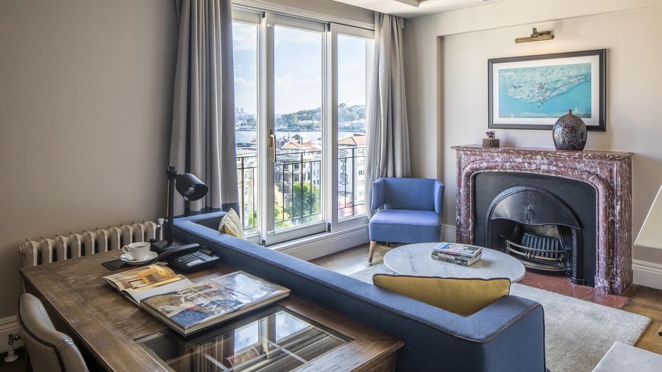 The Bank Hotel Suite