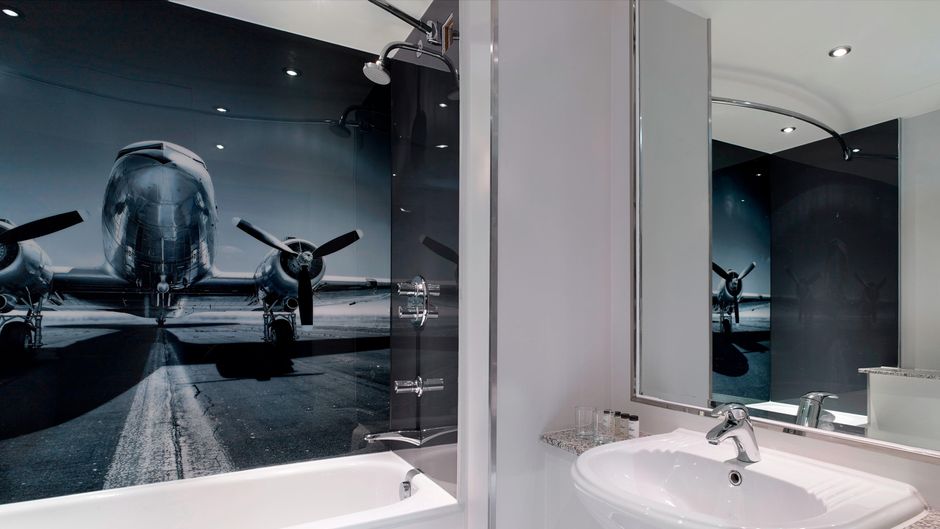 Sheraton Heathrow Hotel Room
