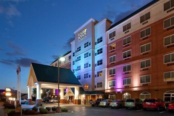 Four Points by Sheraton Louisville Arpt