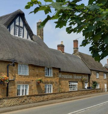 Wroxton House Hotel