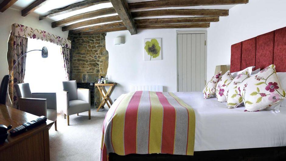 Wroxton House Hotel Room