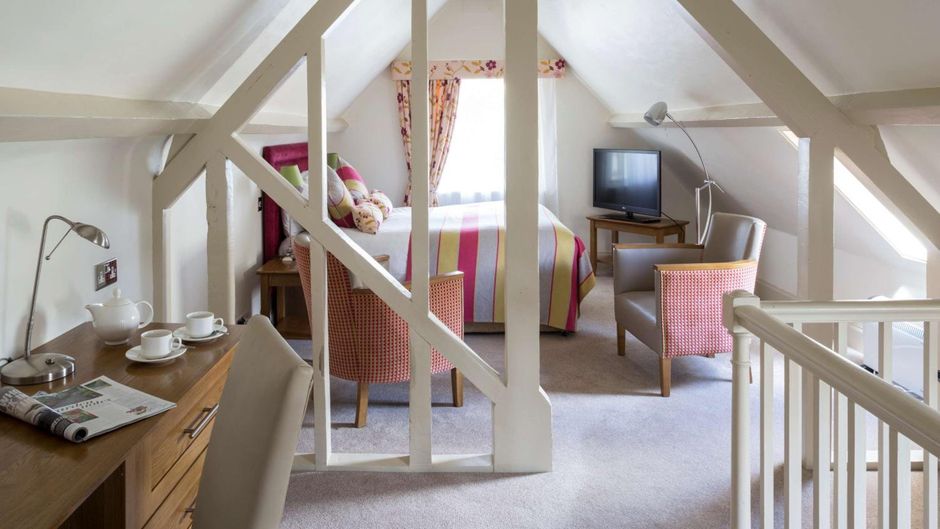 Wroxton House Hotel Room