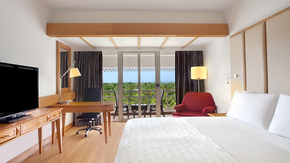 Le Meridien Kochi Room