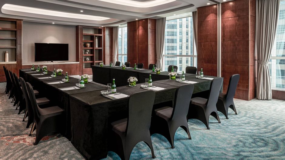 The Ritz-Carlton Jakarta, Pacific Place Restaurant