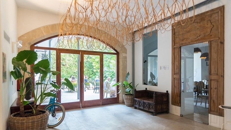 Icon Roseto Lobby