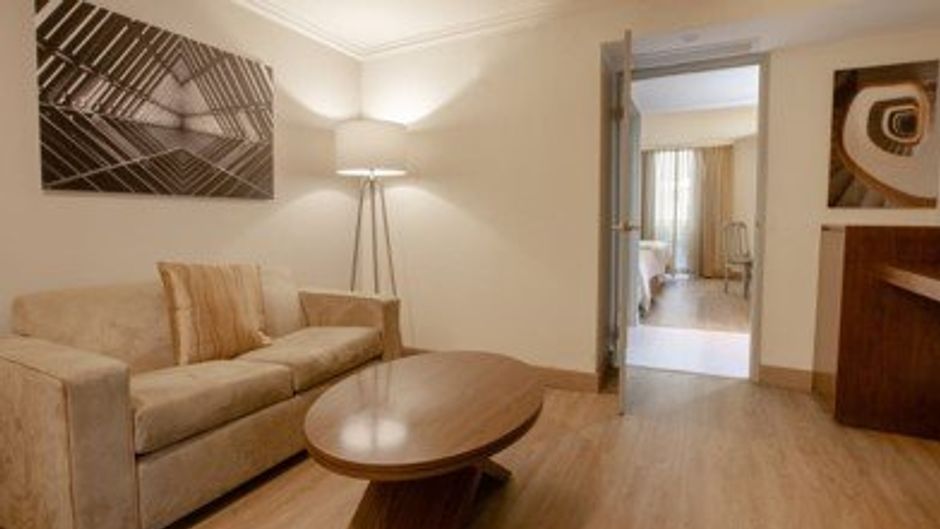 Antaris Cintermex Room