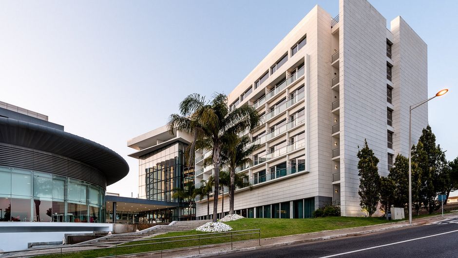 Lagoas Park Hotel Exterior