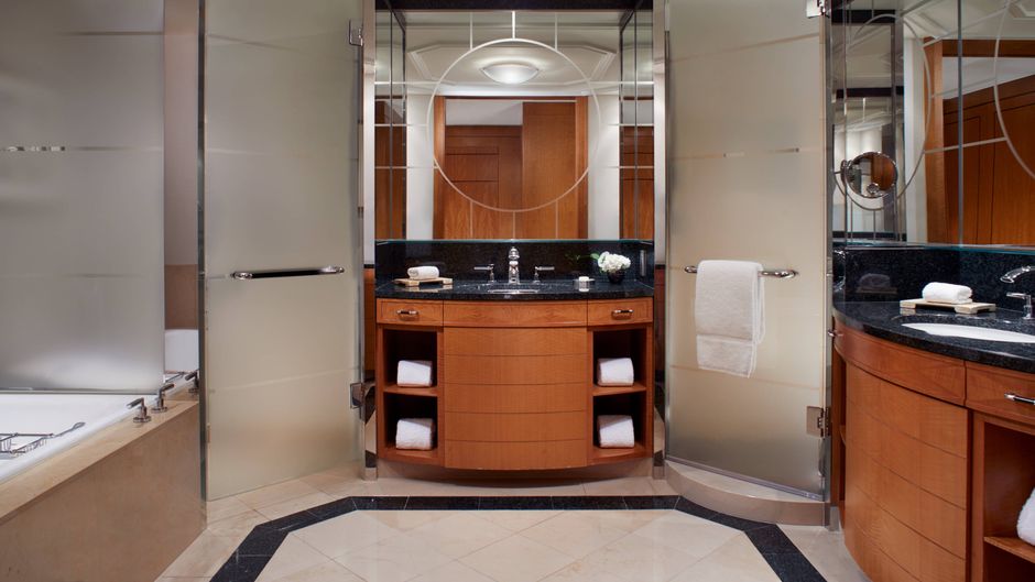 The Ritz-Carlton, Tokyo Room
