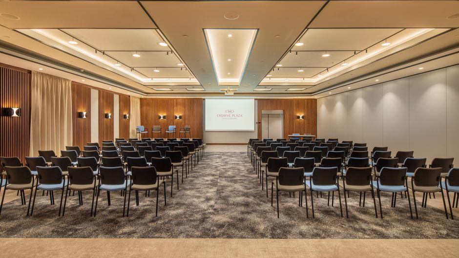 Crowne Plaza Budapest Ballroom
