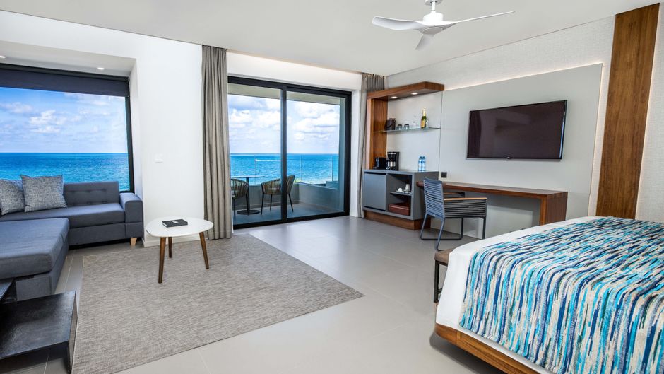 Majestic Elegance Costa Mujeres Room
