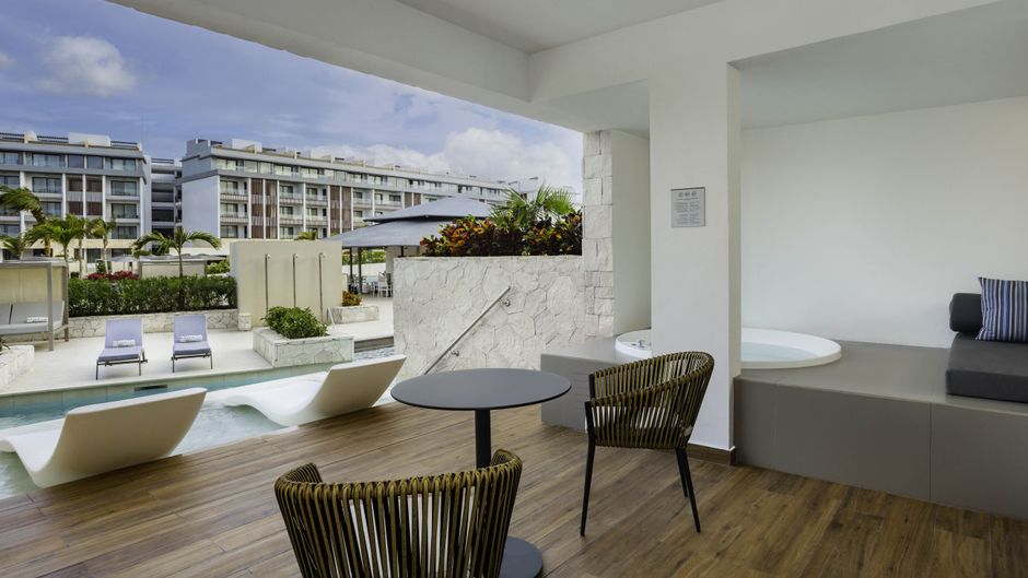 Majestic Elegance Costa Mujeres Room