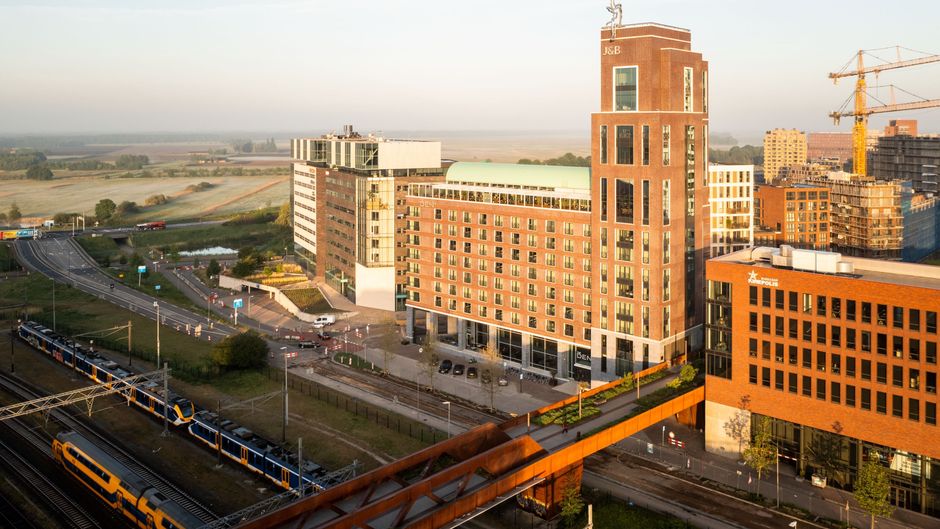 The Den, A Tribute Portfolio Hotel Exterior