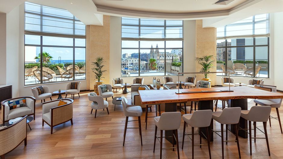 Marriott Malta Hotel and Spa Lobby