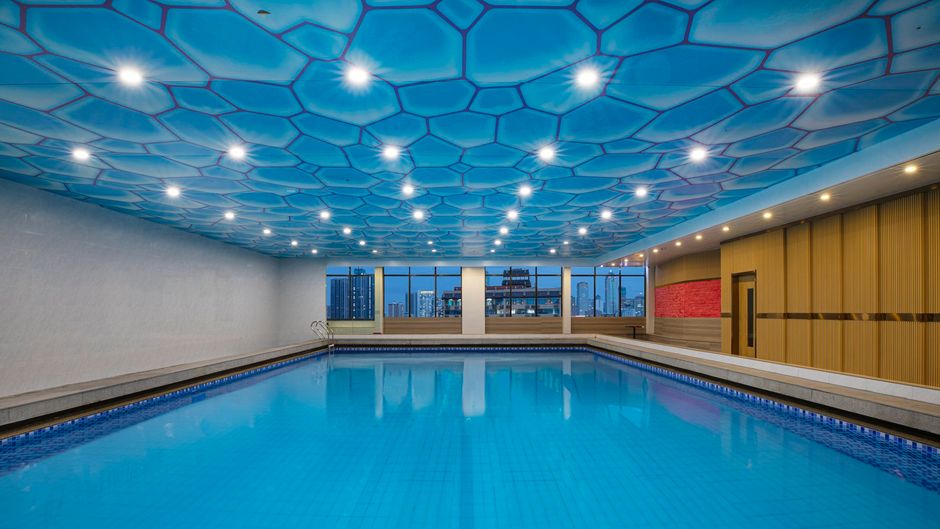 voco Wuhan Xinhua Pool
