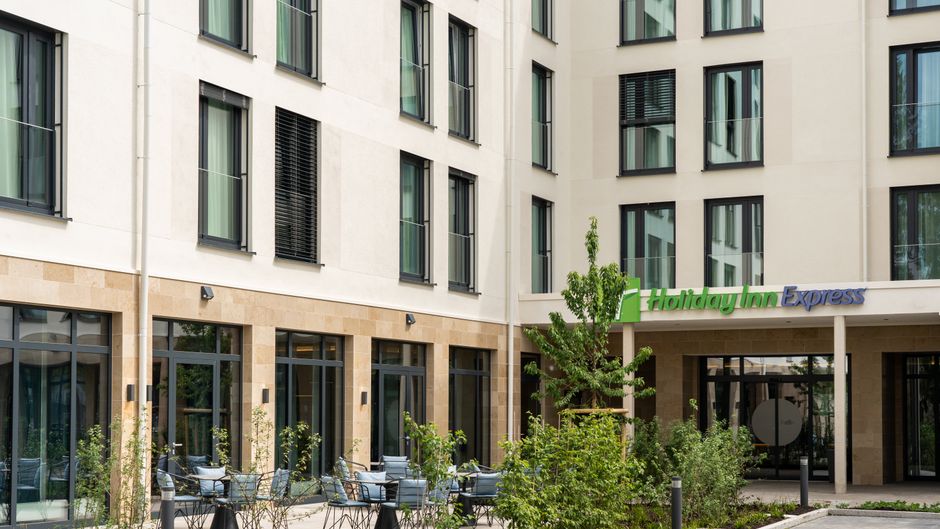 Holiday Inn Express Rosenheim Exterior