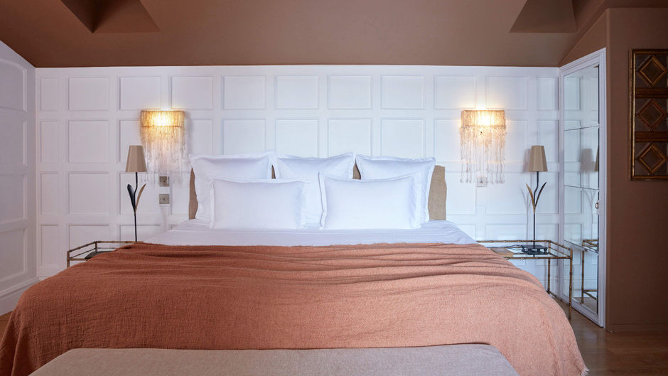 Hotel Chateau de Brindos Suite