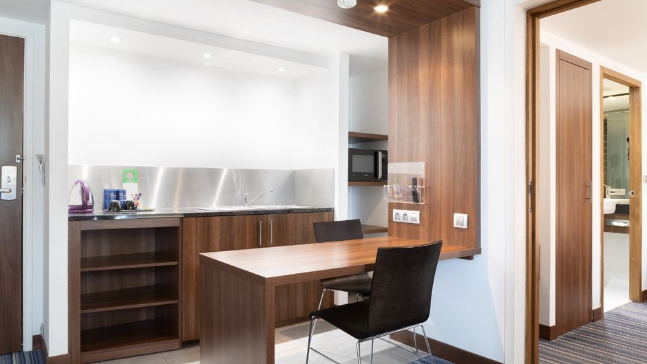 Holiday Inn Marseille Airport Suite