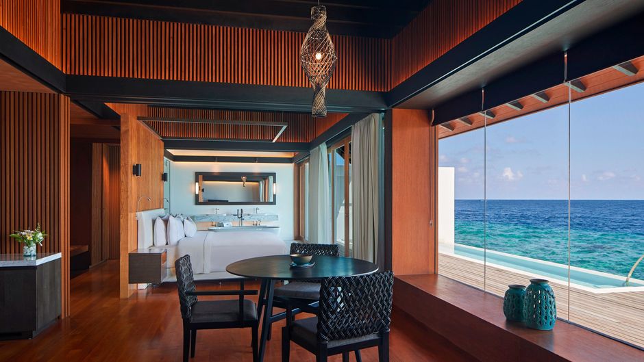 The Westin Maldives Miriandhoo Resort Pool