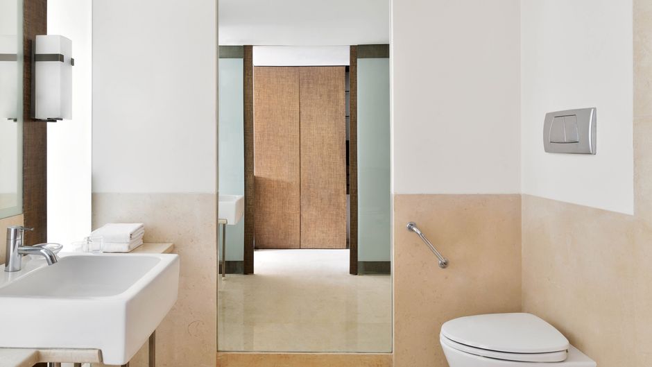 Four Points by Sheraton Bengaluru Room