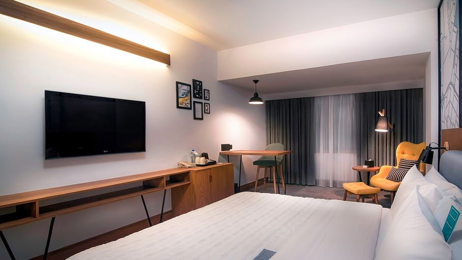 Le Meridien Abu Dhabi Room