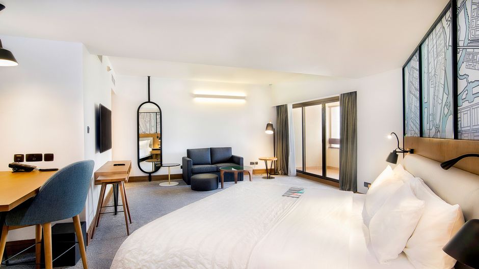 Le Meridien Abu Dhabi Suite