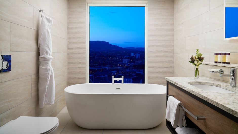Hastings  Grand Central Hotel Room