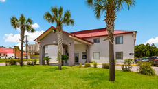 Red Roof Inn Crestview