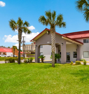 Red Roof Inn Crestview