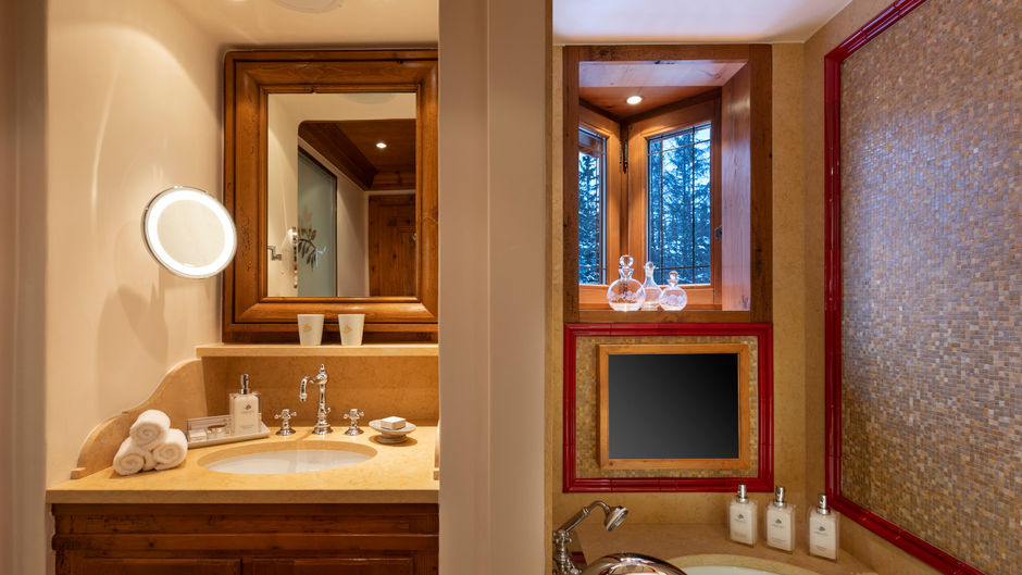 Lake Hotel Courchevel Room