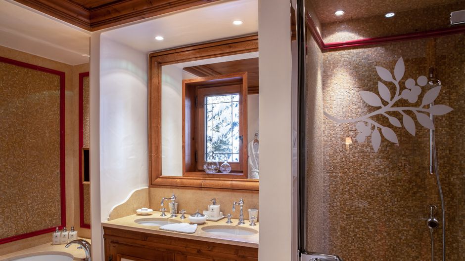 Lake Hotel Courchevel Room