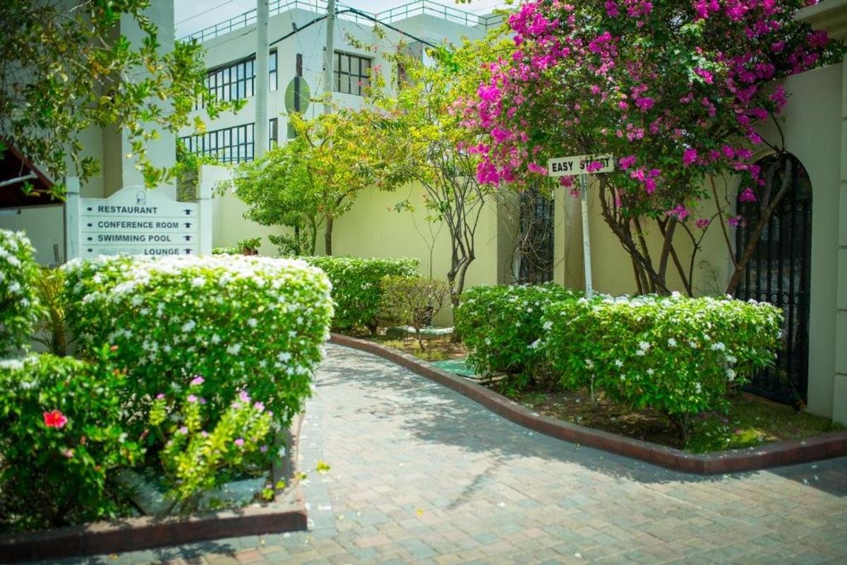 Altamont Court Hotel First Class Kingston Jamaica Hotels Business