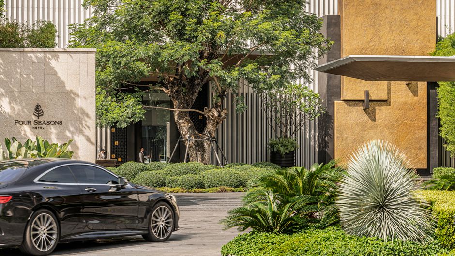 Four Seasons Bangkok Chao Phraya River Exterior