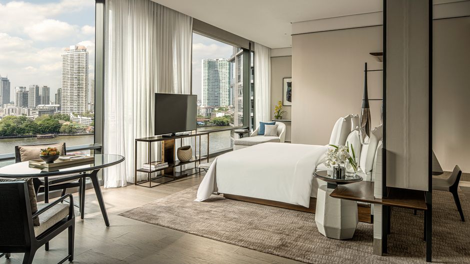 Four Seasons Bangkok Chao Phraya River Suite