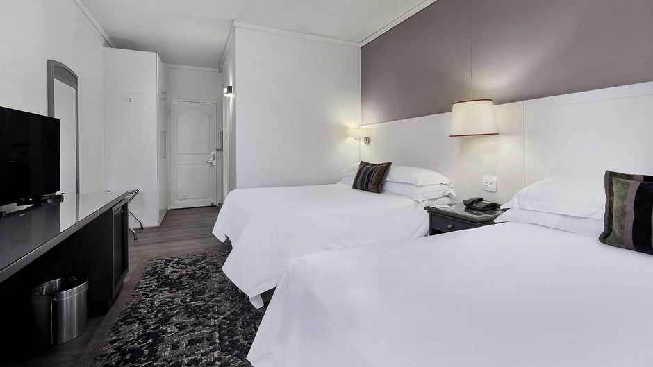 Protea Hotel Midrand Room