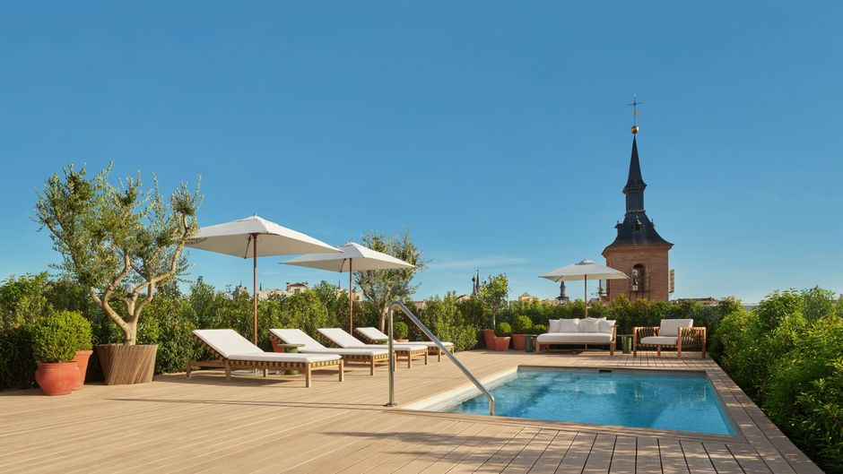 The Madrid Edition Pool